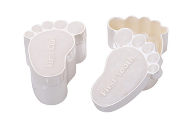 Baby First Tooth and Curl Feet Set
